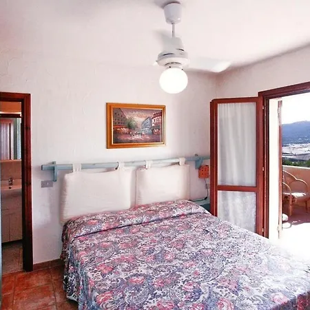 Le Corti Di Marinella Lejlighedshotel