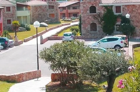 Le Corti Di Marinella Lejlighedshotel