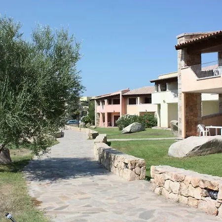 Lejlighedshotel Le Corti Di Marinella 3*