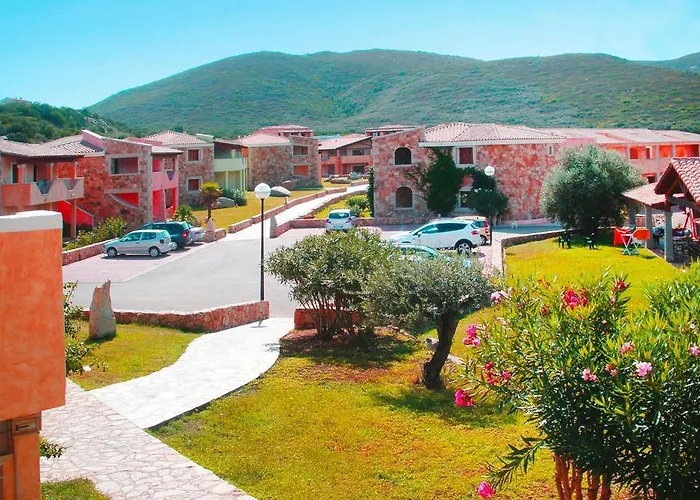 Apart-hotel Le Corti Di Marinella (Sardinia)