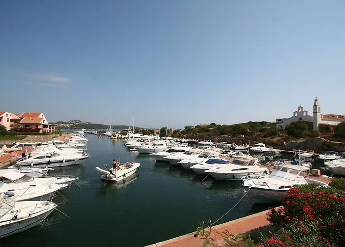 Le Corti Di Aparthotel 3*